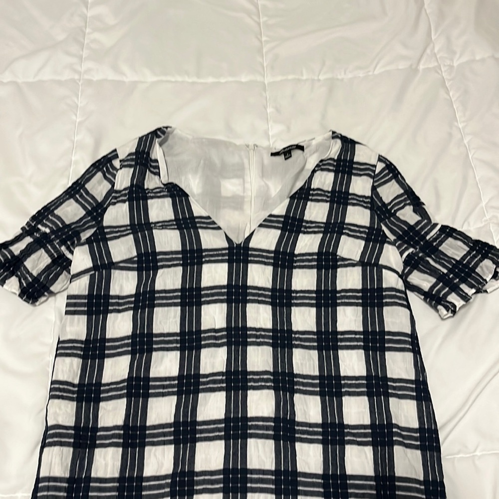 Madewell size 6 striped blue dress